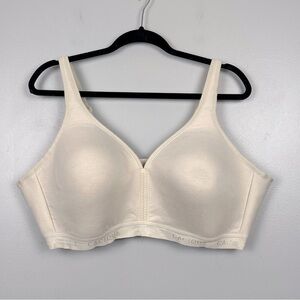 Cacique ivory Lightly Lined No-Wire soft cup bra, 48C.